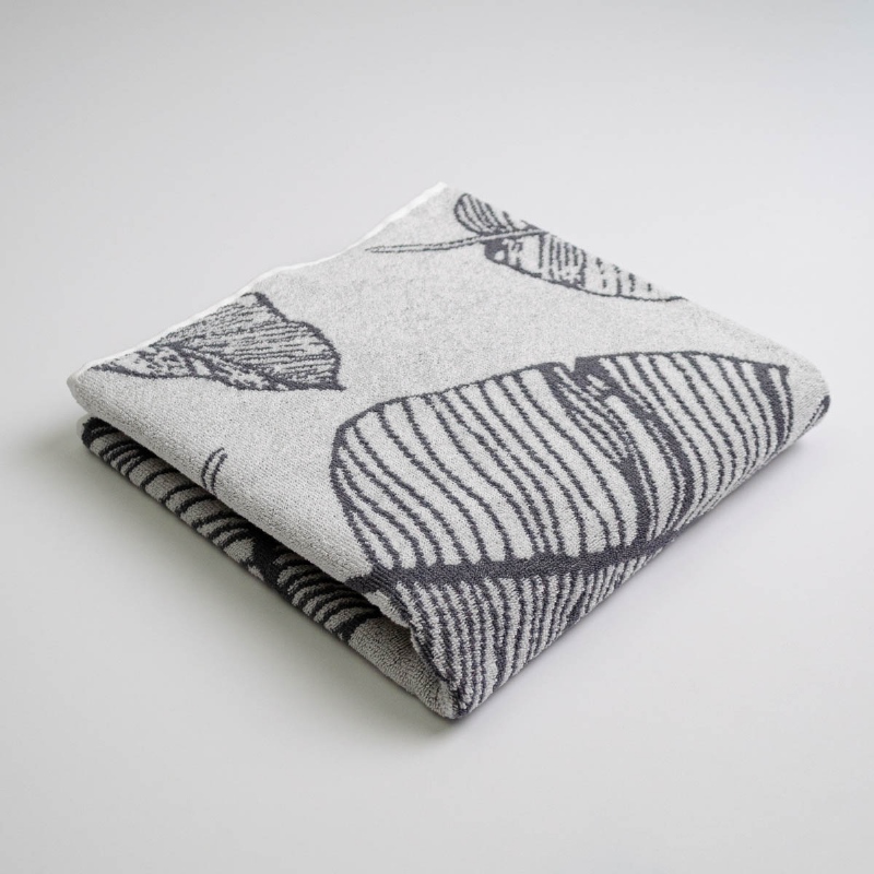 Рушник махровий з малюнком перо GM Textile 50х90см 400г/м2 (Сірий)